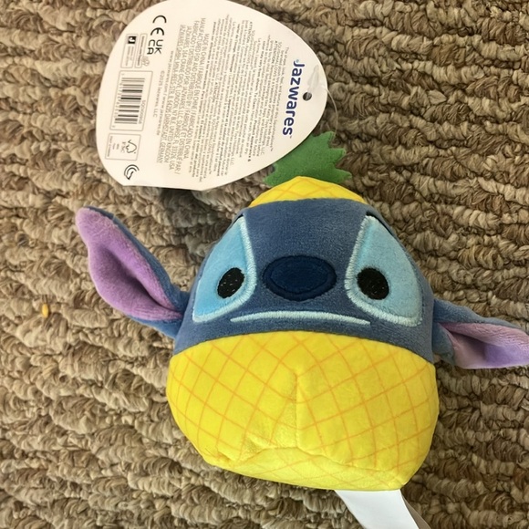 Squishmallows 4" Clip-On Disney Stitch Pineapple & Collectible Surprise Figure - Picture 9 of 9